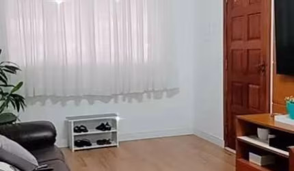 SOBRADO REPLETO DE ARMÁRIOS NO MELHOR DO JARDIM CIDÁLIA!