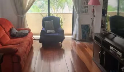 Excelente Apartamento no Campo Belo