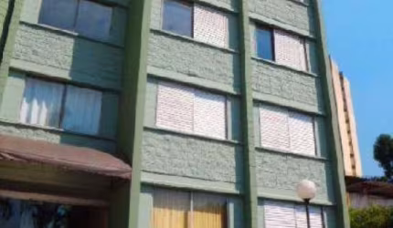 EXCELENTE APARTAMENTO LOCALIZADO ATRÁS DO SUPERMERCADO ASSAI VILA SANTA CATARINA !
