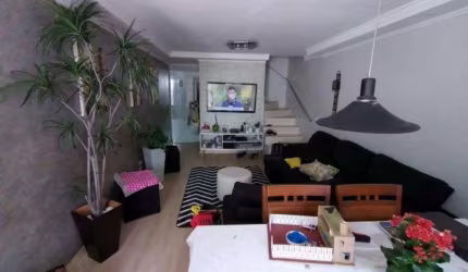 Sobrado reformado na vila campestre
