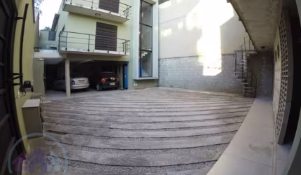 CAMPO BELO SOBRADO DE ESQUINA - COMECIAL OU RESIDENCIAL