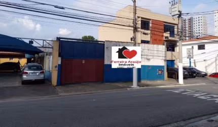 Galpão 150m² Av. Cupecê
