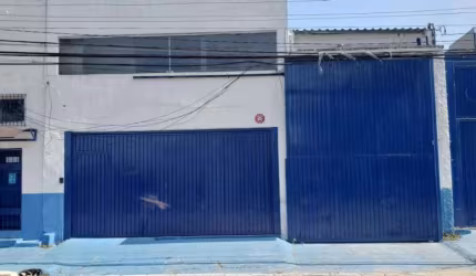 Galpão 450m² de área útil na Vila Santa Catarina