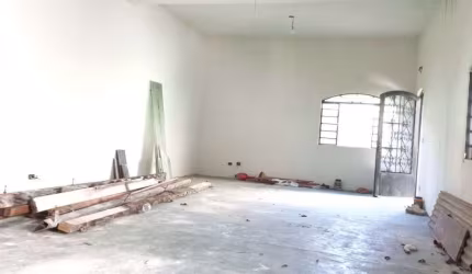 Galpão comercial terreno 428m2 localizado 300 metros do Shopping Interlagos