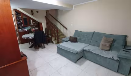 Jabaquara- Casa com 3 Quartos e 2 banheiros à Venda, 131 m² por R$ 745.000