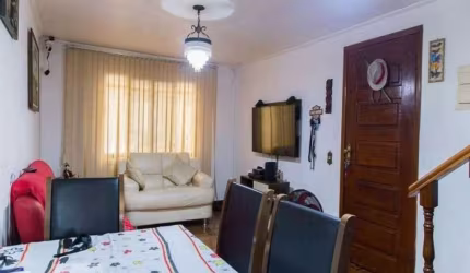 Excelente casa de 90m² com 2 dormitórios na Vila Campestre
