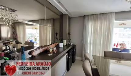 Apartamento MOBILIADO e com varanda gourmet no Campo Belo