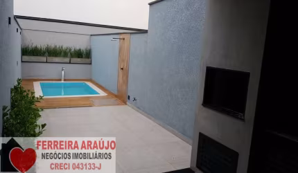Sobrado Novo com Piscina: Conforto e Lazer Próximo à Av. Cupecê