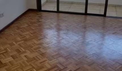 Apartamento à Venda na Avenida Damasceno Vieira - Vila Mascote.