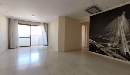 Apartamento à Venda na Avenida Damasceno Vieira - Vila Mascote.