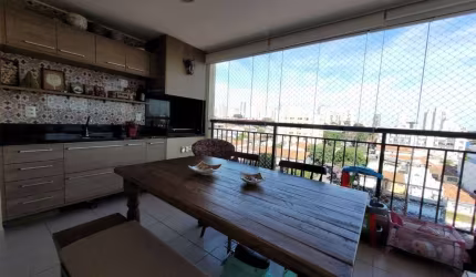 APARTAMENTO COM VARANDA GOURMET, NO CLIMA VILA MASCOTE !