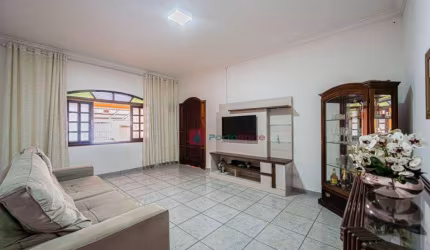 Vendo Casa em Cotia com 3 quartos à venda, 186 m² por R$ 600.000,00 - Centro (Cotia) - Cotia/SP