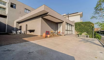Casa com 3 Quartos à venda, 319 m² por R$ 1.850.000,00 - Granja Viana -SP