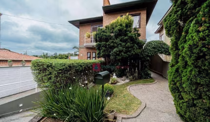 Casa com 4 quartos à venda, 320 m² por R$ 1.390.000 - Granja Viana - Cotia/SP