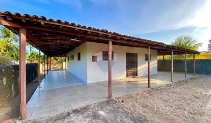CASA DE PRAIA A POUCOS METROS DAS PISCINAS NATURAIS DE CARAPIBUS