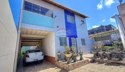 SEU REFÚGIO COM VISTA PARA O MAR – CONFORTO, POTENCIAL E LOCALIZAÇÃO PRIVILEGIADA PARA SOSSEGO EM CARAPIBUS!