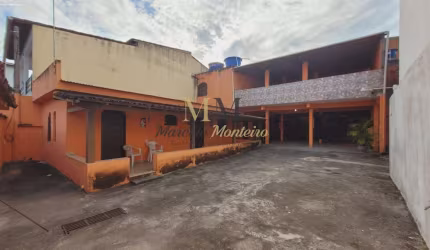 Casa para Venda em Rio das Ostras, Nova Esperança, 3 dormitórios, 1 suíte, 4 banheiros, 6 vagas
