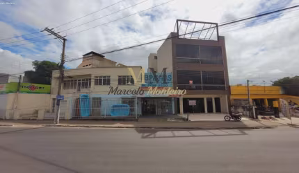 Ponto Comercial para Venda em Campos dos Goytacazes, Parque Turf Club, 5 dormitórios, 4 banheiros
