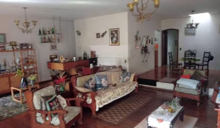 Lindo Sobrado à venda, com 300 m², Vila São João Batista, Jundiaí, SP