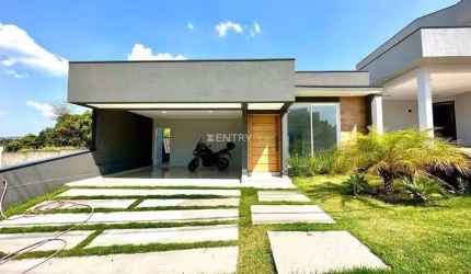 Casa térrea com 4 dormitórios à venda, 137 m² por R$ 750.000 - Pinhal - Cabreúva/SP