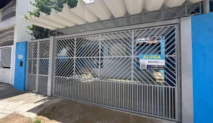 Belíssima casa Térrea para locação, 3 dormitórios sendo uma suíte mais escritório