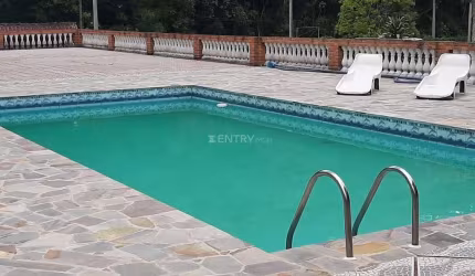Belíssima Chácara à venda em Campo Limpo Paulista:Estância São Paulo,16.239m²,com 4 dormitórios(sendo 2 suítes)Piscina e 5 tanques com paixes.