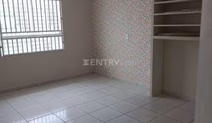 ALUGA-SE EXCELENTE CASA COMERCIAL NO ANHANGABAÚ-JUNDIAÍ-SP,  R$ 6.000 /MÊS