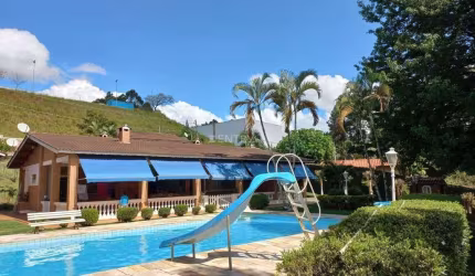 Chácara de Alto Padrão p/ Venda em Itatiba/SP - COM Suítes, Casa de Hóspedes, Lazer Completo