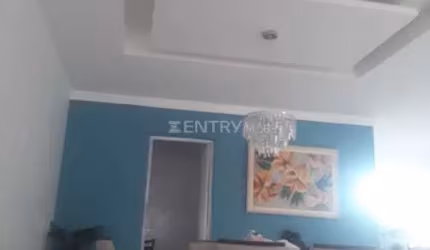 LINDO SOBRADO com 2 DORMITÓRIOS,  2 BANHEROS  SALA DE ESTAR, SALA DE JANTAR, COZINHA , 2 VAGAS. ACEITA PERMUTA POR APARTAMENTO DE ATÉ 500 MIL.JARDIM PAULISTA,  JUNDIAÍ-SP
