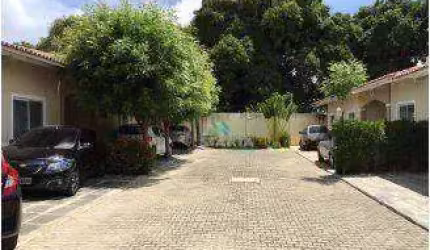 Casa com 4 dormitórios à venda, 178 m² por R$ 620.000,00 - Lagoa Redonda - Fortaleza/CE