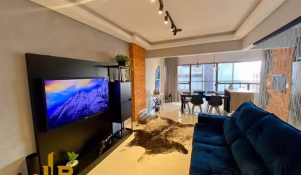 Apartamento 3 Dormitórios à venda no Bairro Centro com 90 m² de área privativa - 2 vagas de garagem