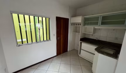 Sobrado/ Duplex 2 Dormitórios à venda no Bairro Zona Nova com 78 m² de área privativa - 1 vaga de garagem
