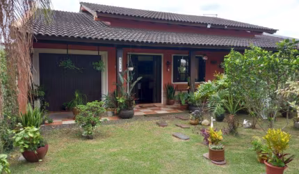 Casa 2 Dormitórios à venda no Bairro Zona Nova com 115 m² de área privativa - 1 vaga de garagem
