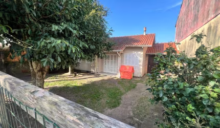 Casa 3 Dormitórios à venda no Bairro Nova Tramandaí com 120 m² de área privativa - 1 vaga de garagem