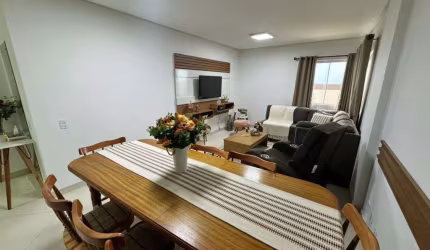 Apartamento 2 Dormitórios à venda no Bairro Centro com 75 m² de área privativa - 1 vaga de garagem