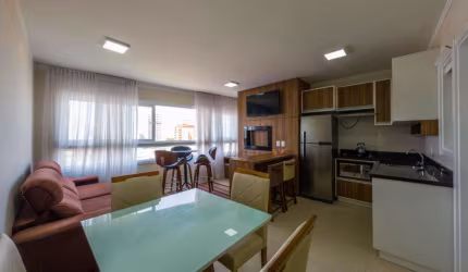 Apartamento 3 Dormitórios à venda no Bairro Centro com 81 m² de área privativa - 1 vaga de garagem