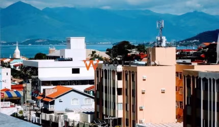 Apartamento com 2 quartos à venda na Rua Joaquim Nabuco, 1840, Capoeiras, Florianópolis por R$ 529.000