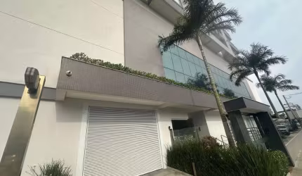Cobertura com 3 quartos à venda na Rua Tiradentes, 40, Kobrasol, São José por R$ 1.800.000