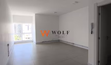 Sala comercial para alugar na Rua General Liberato Bittencourt, 1475, Estreito, Florianópolis por R$ 2.587