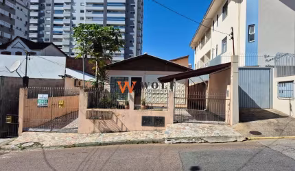 Casa com 4 quartos à venda na Rua Mar Del Plata, 459, Barreiros, São José por R$ 636.000
