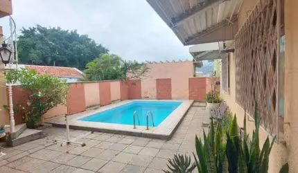 Casa em Condomínio para Venda em Rio de Janeiro, Freguesia (jacarepaguá), 4 dormitórios, 3 suítes, 5 banheiros, 2 vagas
