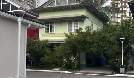 Casa em Condomínio para Venda em Rio de Janeiro, Barra da Tijuca, 3 dormitórios, 1 suíte, 4 banheiros, 2 vagas