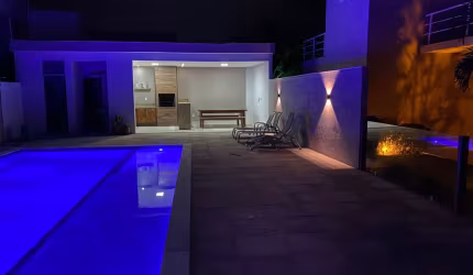 VENDA: BELISSIMO DUPLEX A 450 METROS DA PRAIA ORLA NORTE PORTO SEGURO-BA