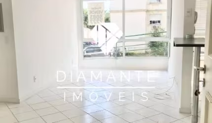 Apartamento com 3 quartos à venda na Avenida da Cavalhada, Cavalhada, Porto Alegre por R$ 375.000
