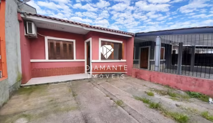 Casa com 2 quartos à venda na Rua Francesco Rosito, Hípica, Porto Alegre por R$ 269.900