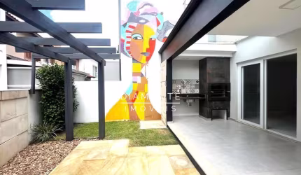 Casa em condomínio fechado com 3 quartos para alugar na Rua Carlos Maximiliano Fayet, Hípica, Porto Alegre por R$ 5.500
