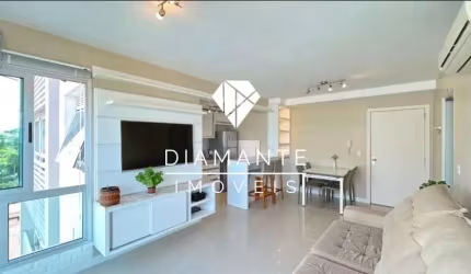 Apartamento com 2 quartos à venda na Rua Doutor Barcelos, Tristeza, Porto Alegre por R$ 749.000