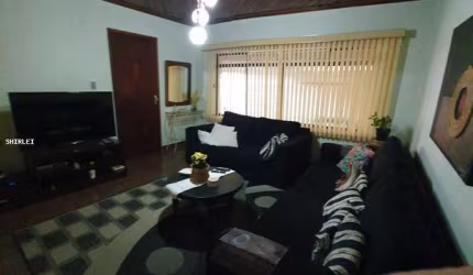 Casa para Venda em Santo André, Parque Oratório, 3 dormitórios, 2 suítes, 1 banheiro, 4 vagas