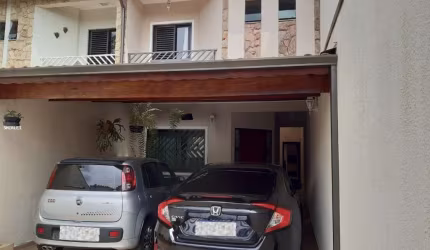 Sobrado para Venda em Santo André, JAÇATUBA, 3 dormitórios, 3 suítes, 1 banheiro, 4 vagas