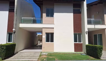 Casa de condomínio com 03 quartos no bairro José de Alencar - Fortaleza